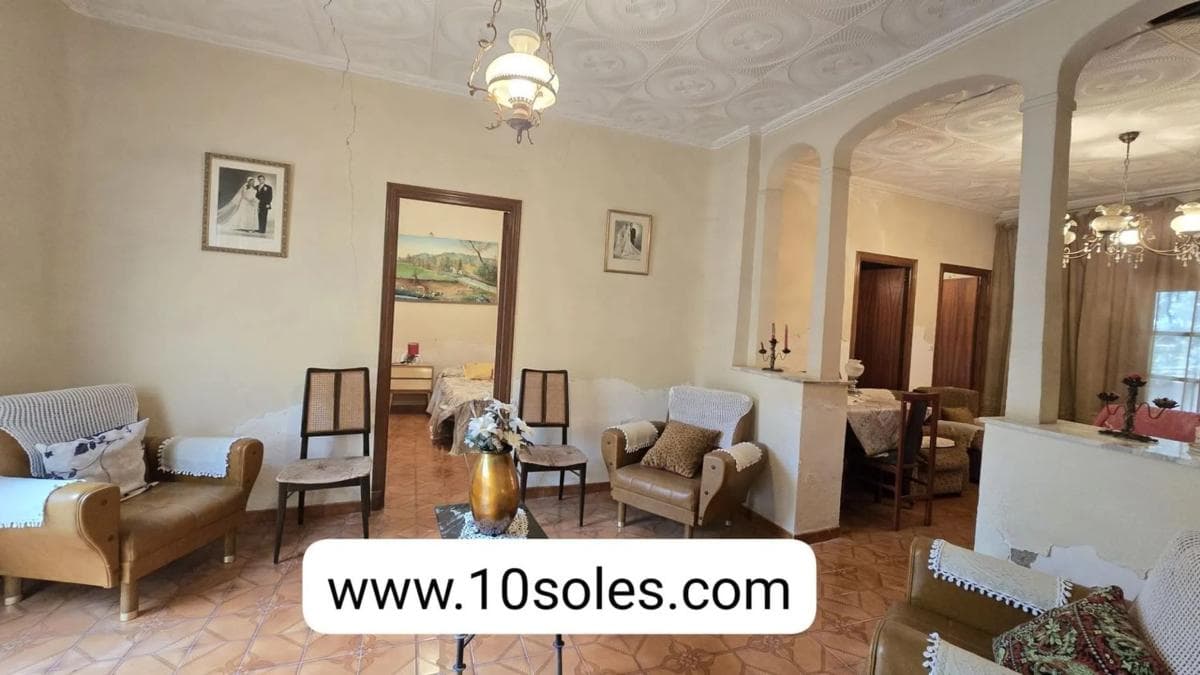 Недвижимость на продажу и в аренду в Испании photo 4