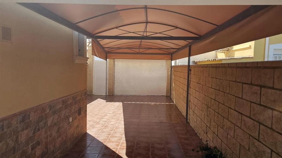 Propiedades en venta y alquiler en España photo 3