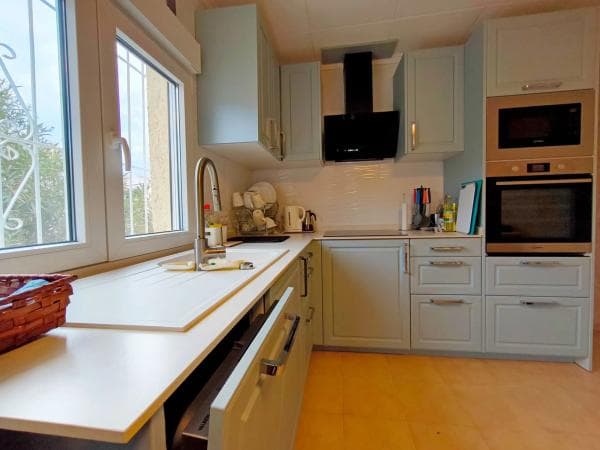 Chalet adosado en calle Parque Segre, 24 photo 1