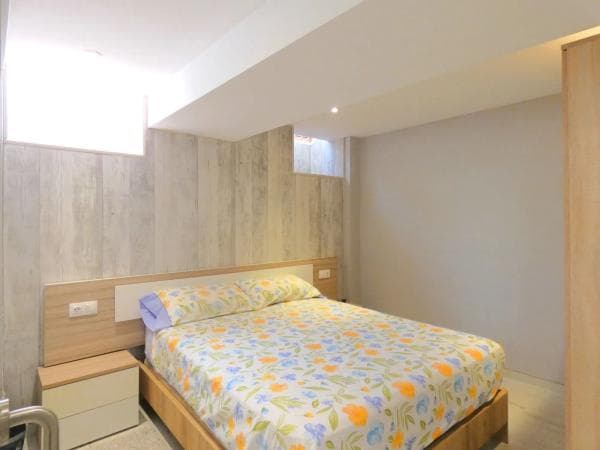 Chalet adosado en Cl Finlandia, 13 thumbnail 2