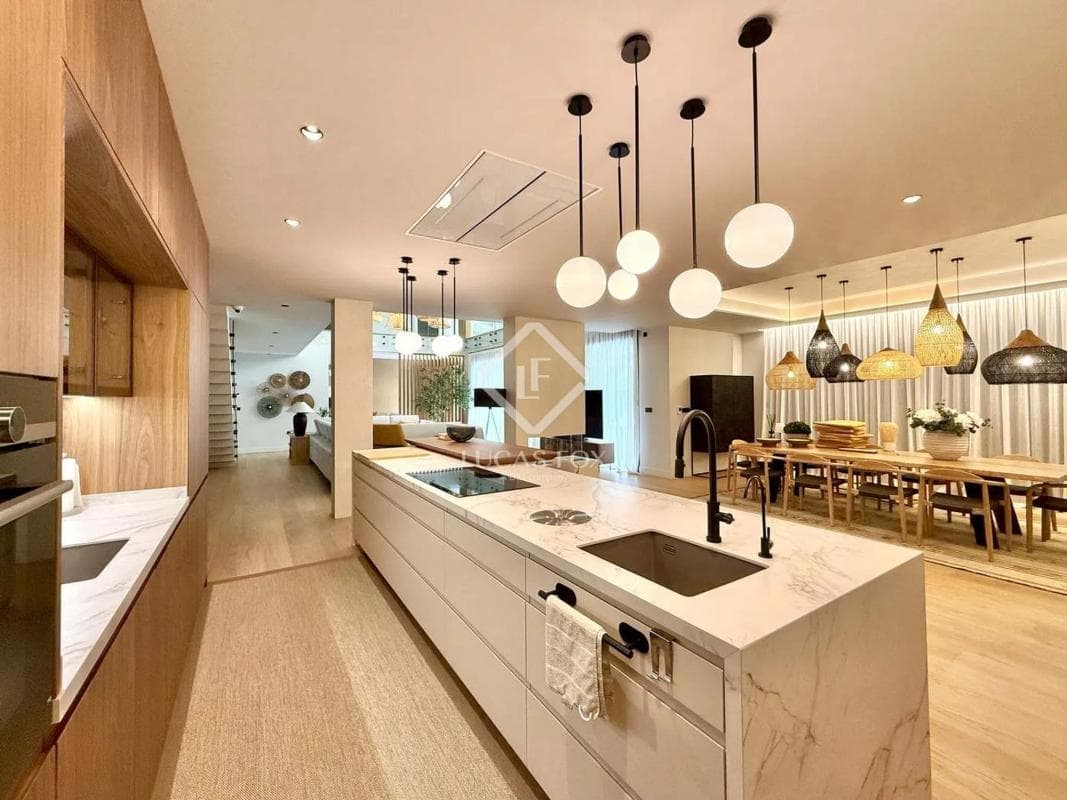 Venta de chalet independiente en Barrio Vistahermosa, Alicante / Alacant
photo 5