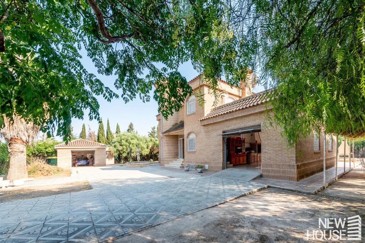 Property photo 5