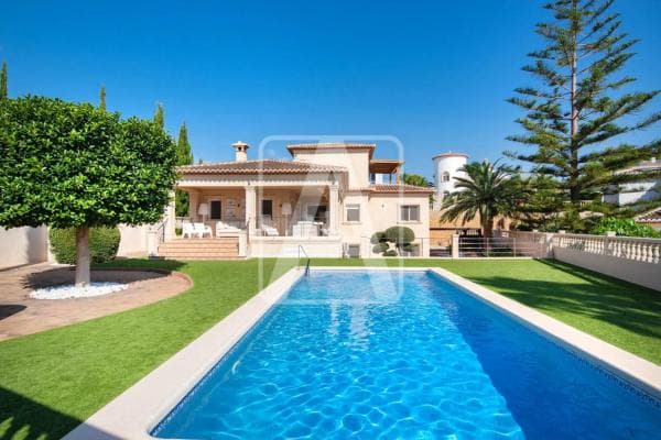 Chalet independiente en venta en La Fustera, Benissa
thumbnail 1