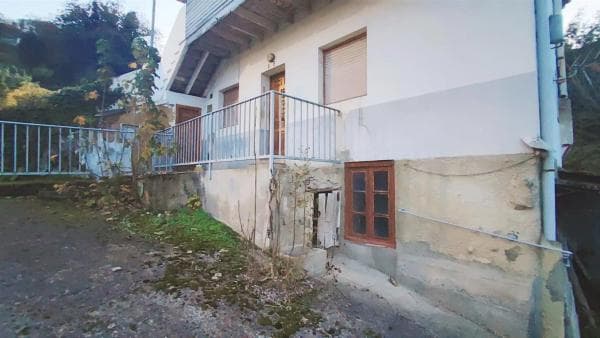 Casa independiente en calle Fios del Pueblu thumbnail 2