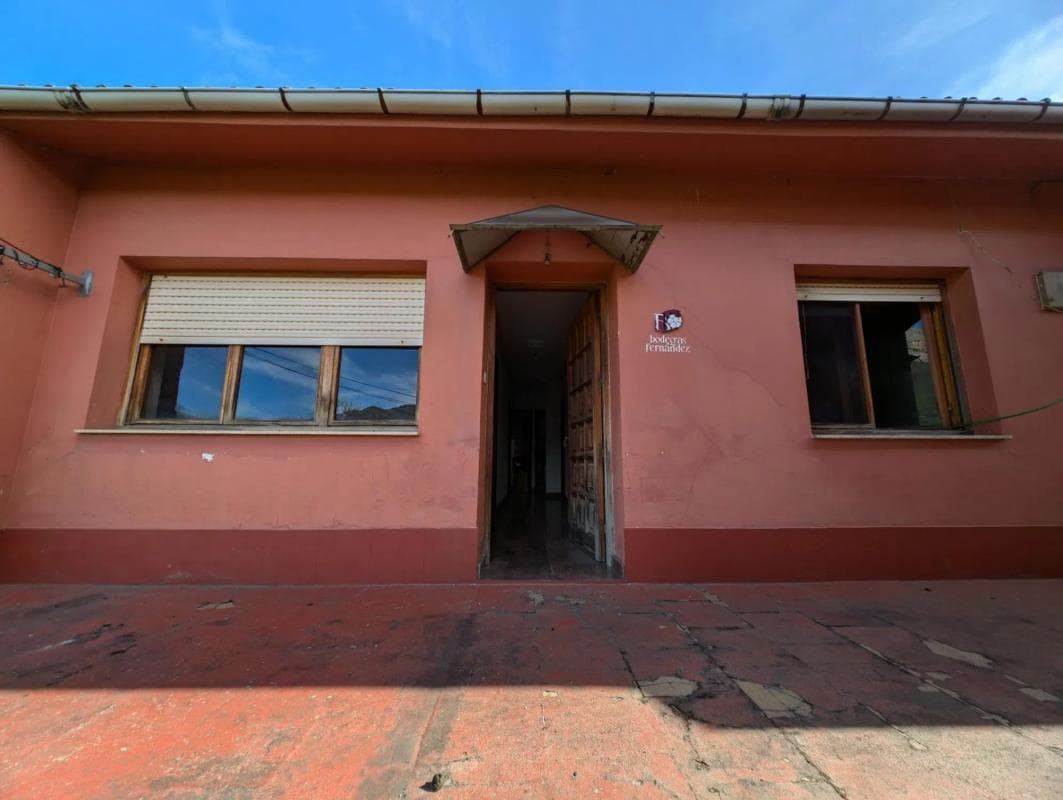 Propiedades en venta y alquiler en España photo 2