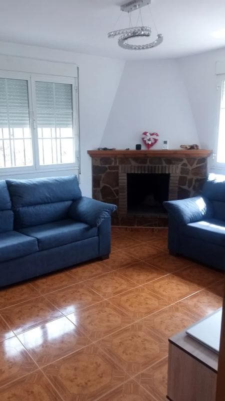 Propiedades en venta y alquiler en España photo 4