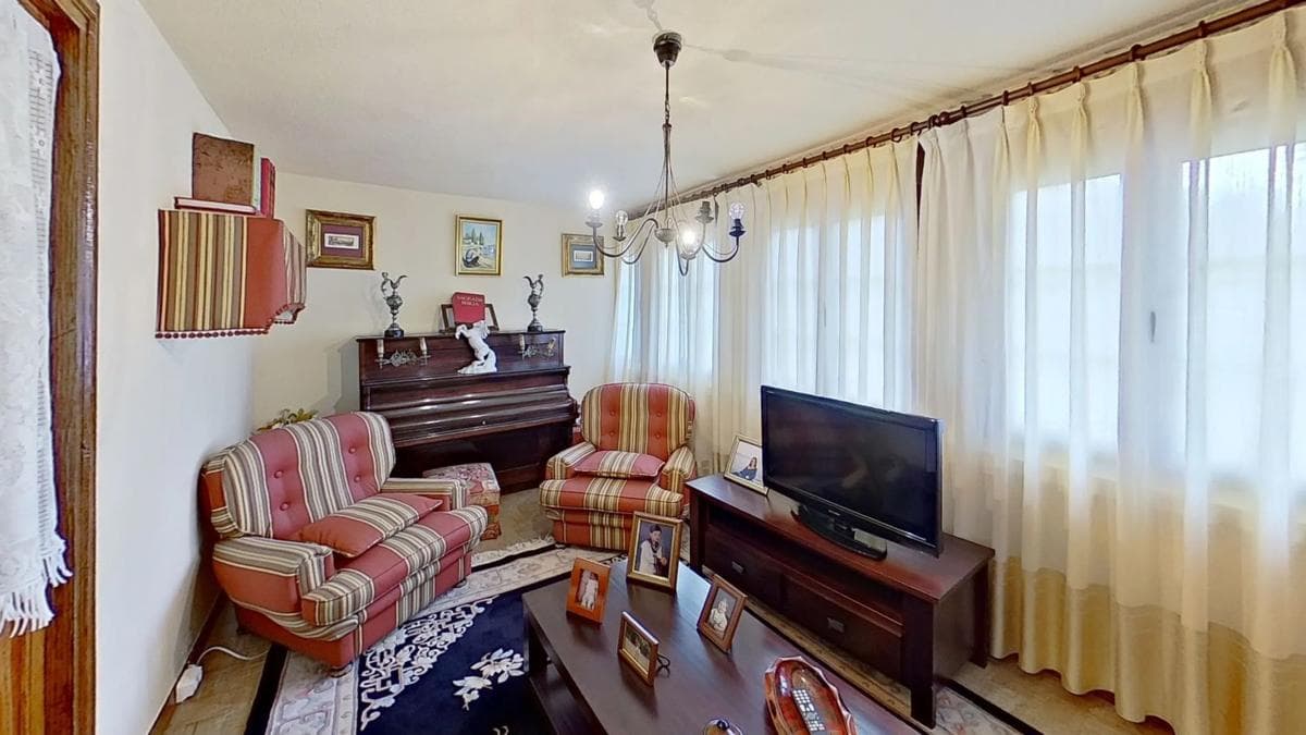Propiedades en venta y alquiler en España photo 3