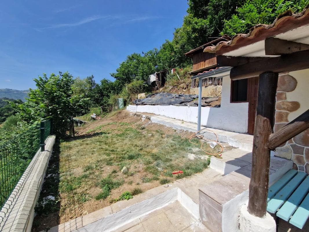 Venta de finca rústica en Las Portiellas s/n , Laviana photo 2