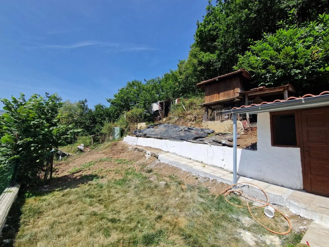 Venta de finca rústica en Las Portiellas s/n , Laviana photo 3