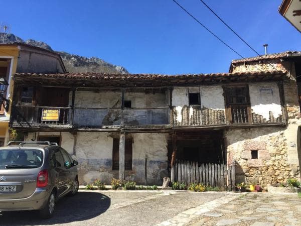 Casa de pueblo en Soto de Agues s/n photo 1