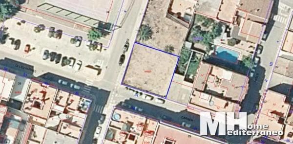 Terreno en calle les Parres, 52 thumbnail 1