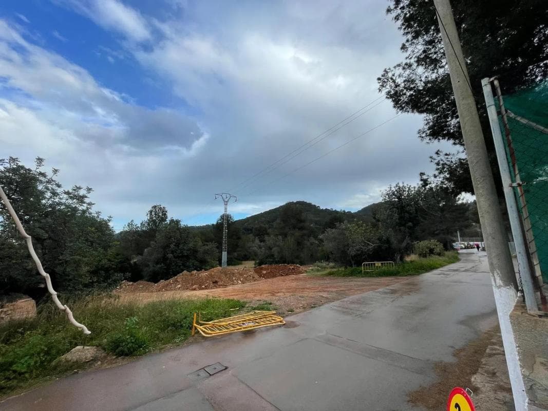 Terreno en venta en Gilet, Valencia photo 3