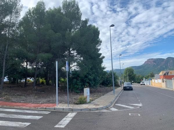 Terreno en Urbanización Tarongers s/n thumbnail 1