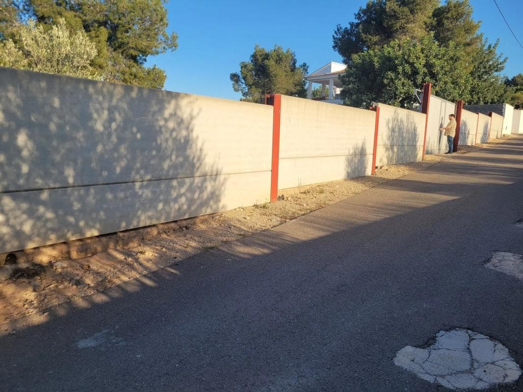 Terreno en venta en Riba-Roja de Túria, Valencia photo 2