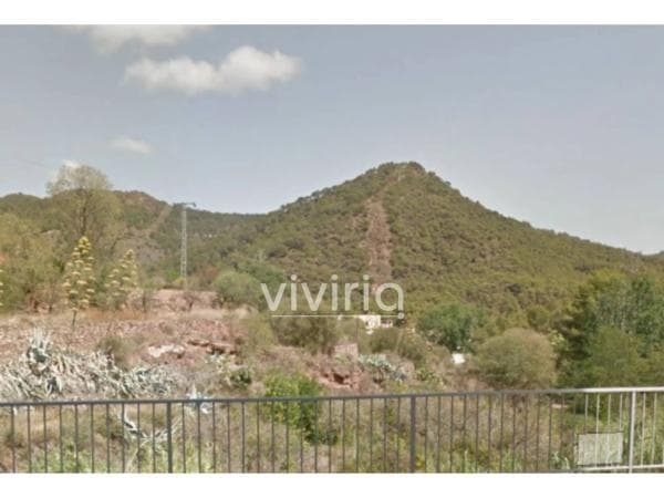 Terreno en travesía Sant Francesc thumbnail 2
