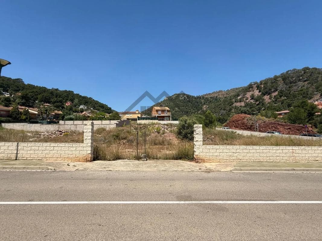 Terreno en venta en Serra, Valencia photo 2
