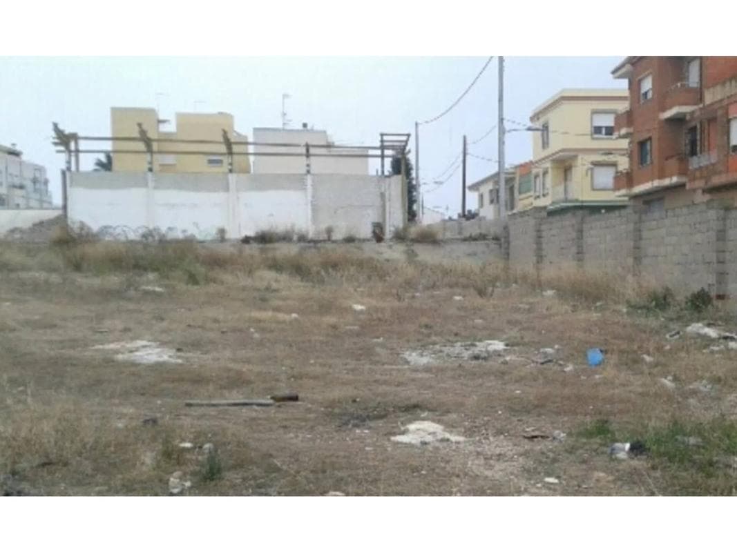 Land for sale in La Pobla de Vallbona, Valencia photo 2