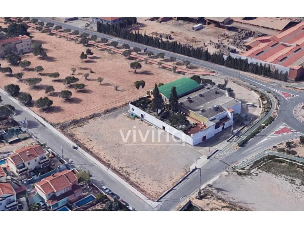 Land for sale in La Pobla de Vallbona, Valencia photo 3
