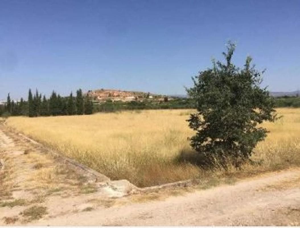 Terreno en venta en Llíria, Valencia photo 2