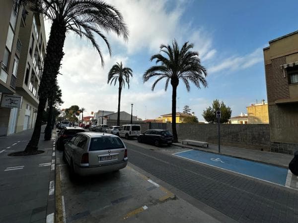 Terreno en avenida de la Pau, 72 thumbnail 2