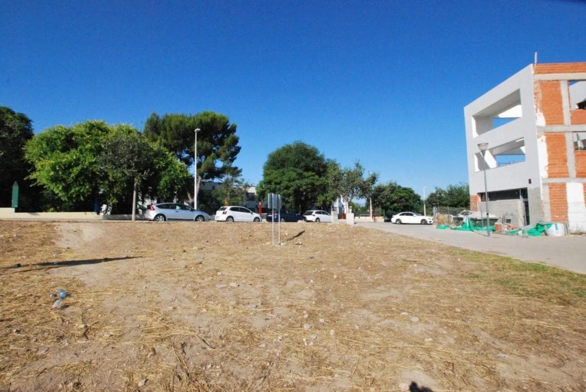 Terreno en venta en Llíria, Valencia photo 2