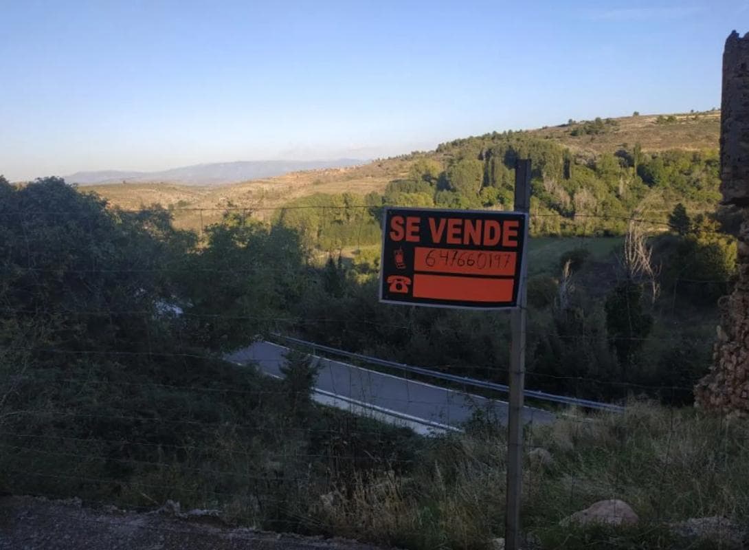 Terreno en venta en Vallanca, Valencia photo 2