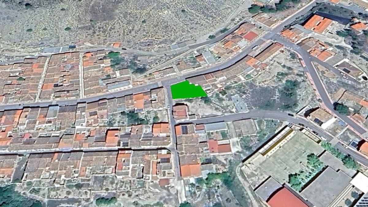 Terreno en venta en Jalance, Valencia photo 2