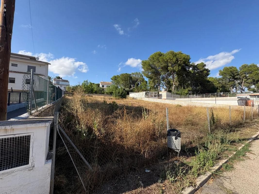 Terreno en venta en Chiva, Valencia photo 2