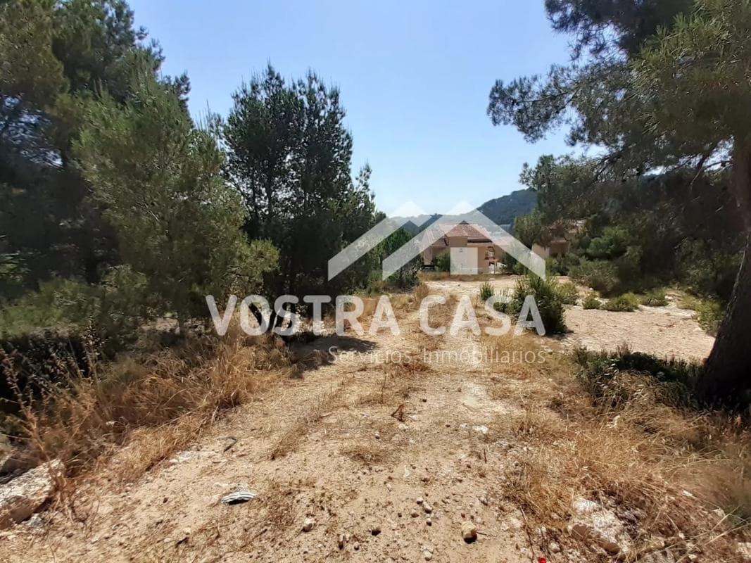 Terreno en venta en Chiva, Valencia photo 2