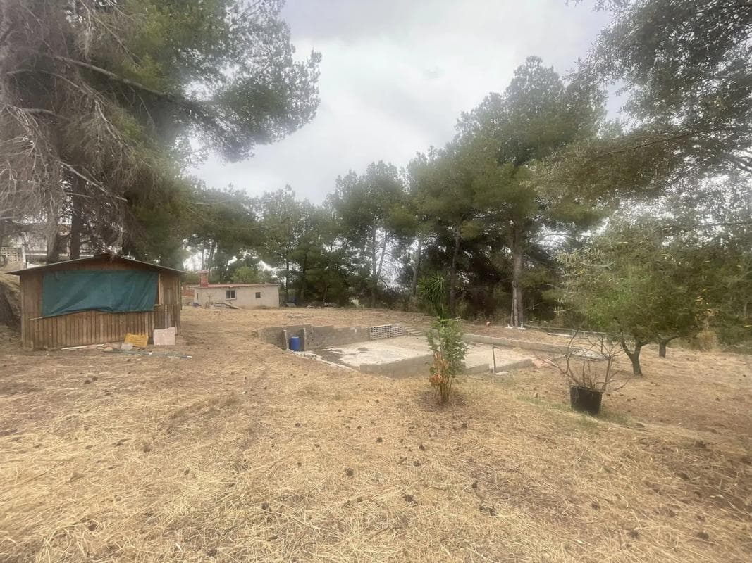 Terreno en venta en Chiva, Valencia photo 3