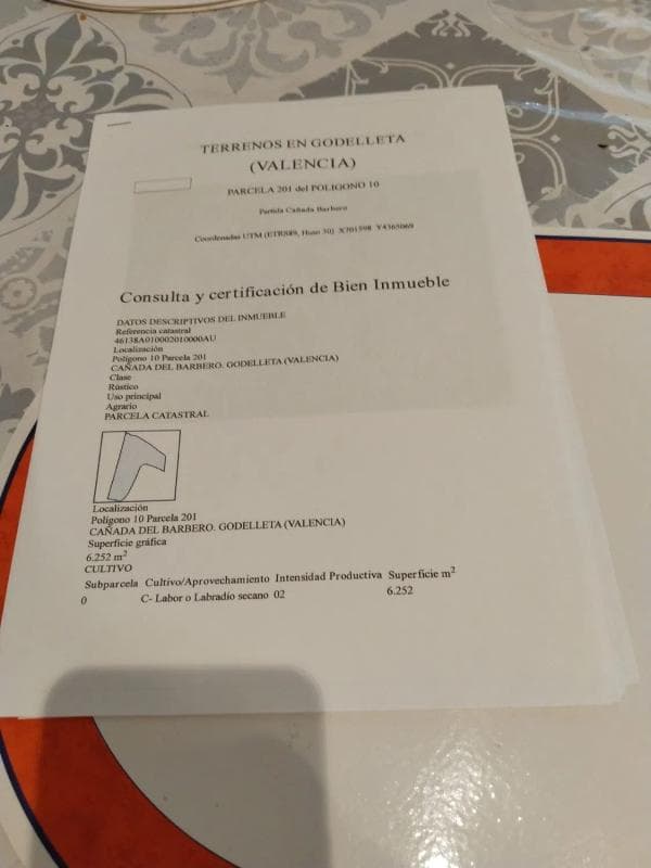 Działka na sprzedaż w Godelleta, Walencja photo 5