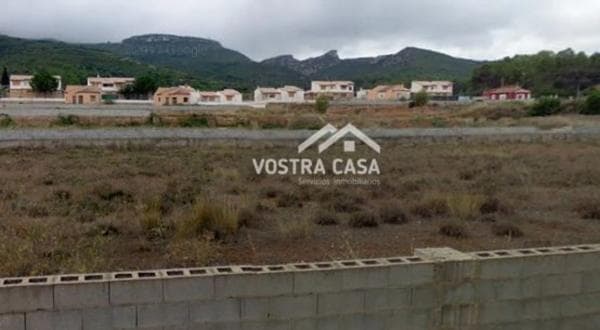 Terreno en calle Llanorel thumbnail 1