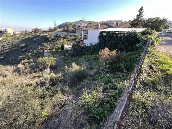 Terreno en calle San Miguel thumbnail 1