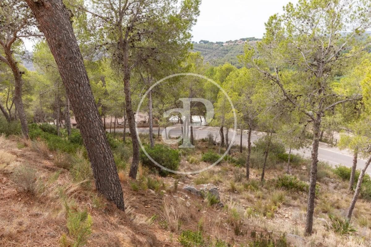 Terreno en venta en Chiva, Valencia photo 2