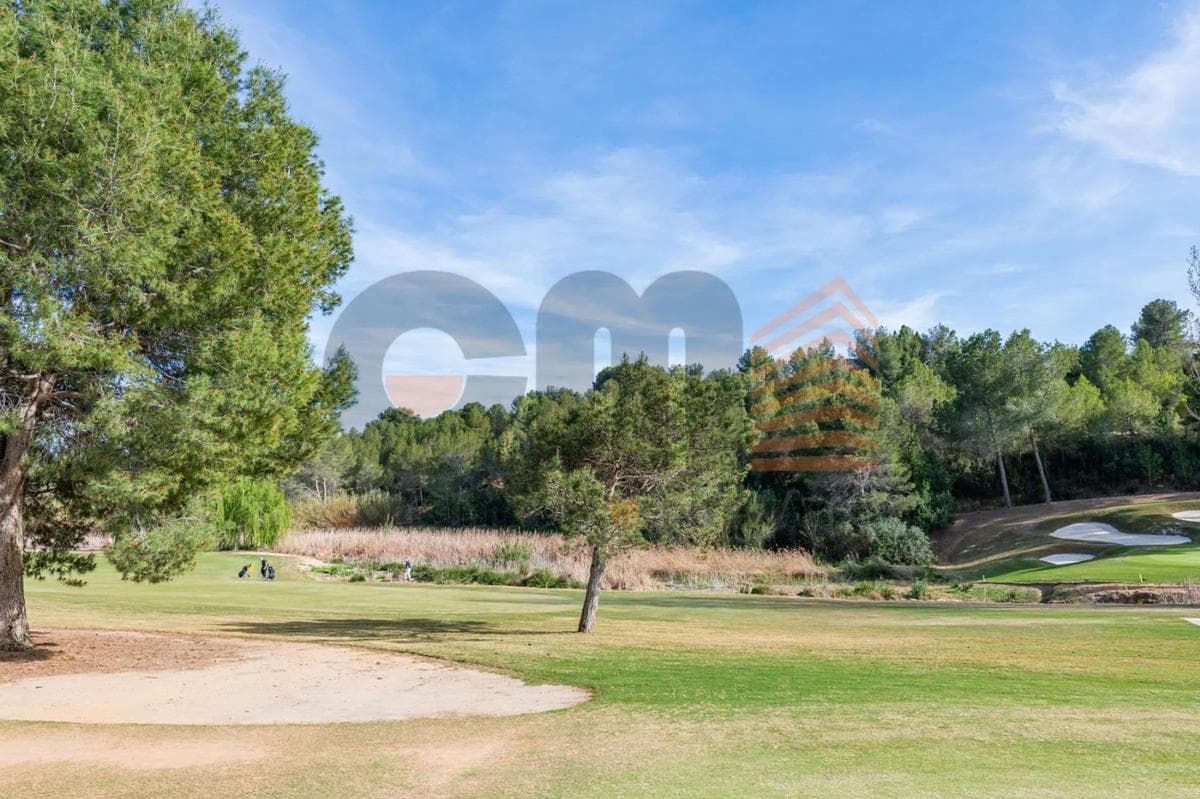 Terreno en venta en Chiva, Valencia photo 2