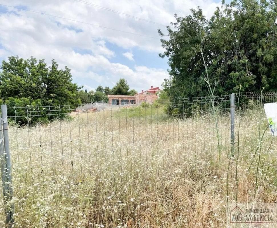 Terreno en venta en Chiva, Valencia photo 4