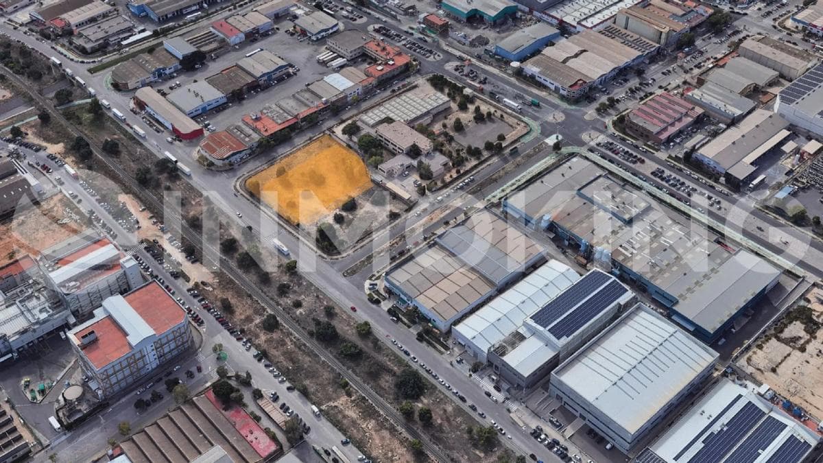 Terreno en venta en Paterna, Valencia photo 4