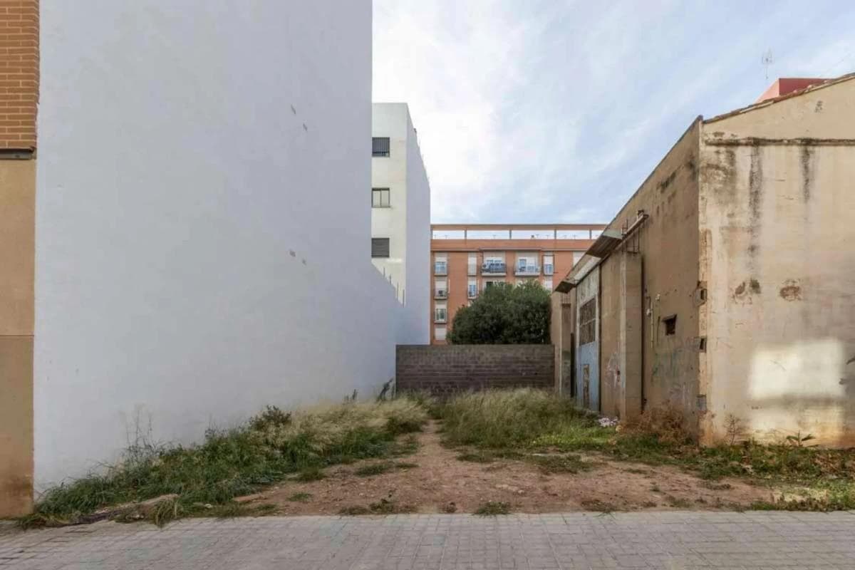 Terreno en venta en Meliana, Valencia photo 2