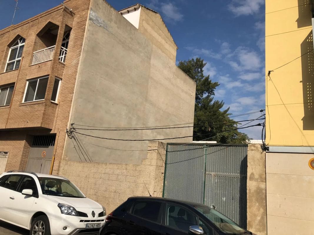 Terreno en venta en Tavernes Blanques, Valencia photo 2