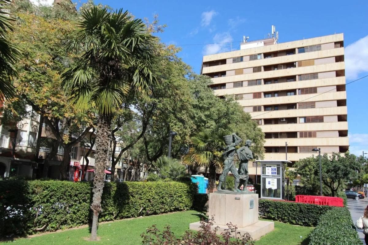 Propiedades en venta y alquiler en España photo 5