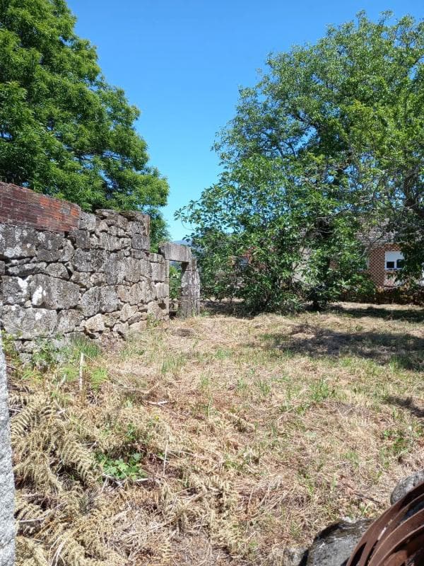Terreno en venta en Arbo, Pontevedra photo 3