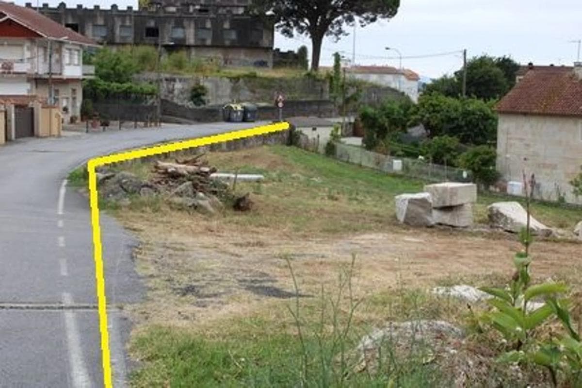 Terreno en venta en Poio, Pontevedra photo 3