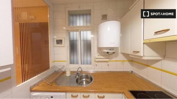 Apartment for rent in C. de Estanislao Figueras , Madrid thumbnail 1