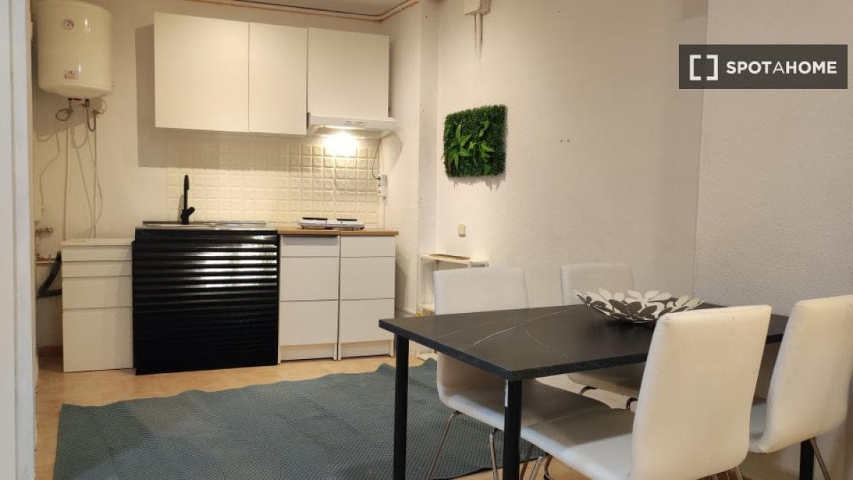 Properties for sale and rent in Spain photo 3