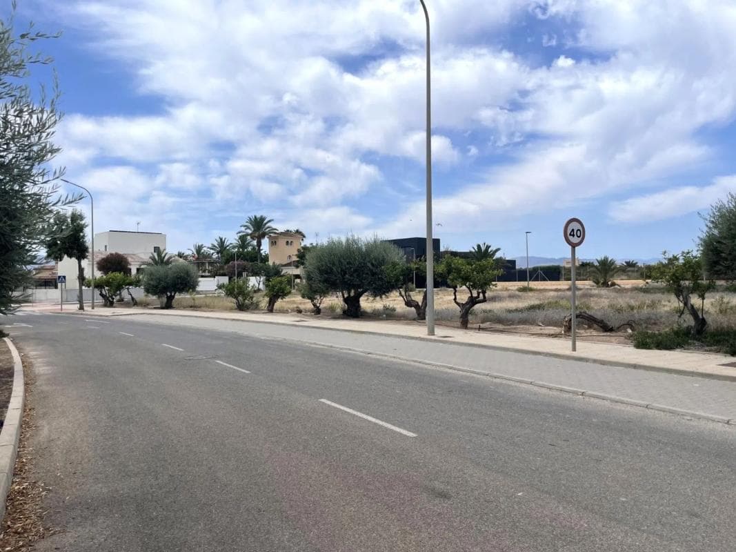 Terreno en venta en Vera, Almería photo 3