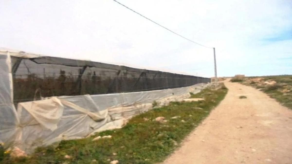 Terreno en venta en Nijar, Almería photo 3