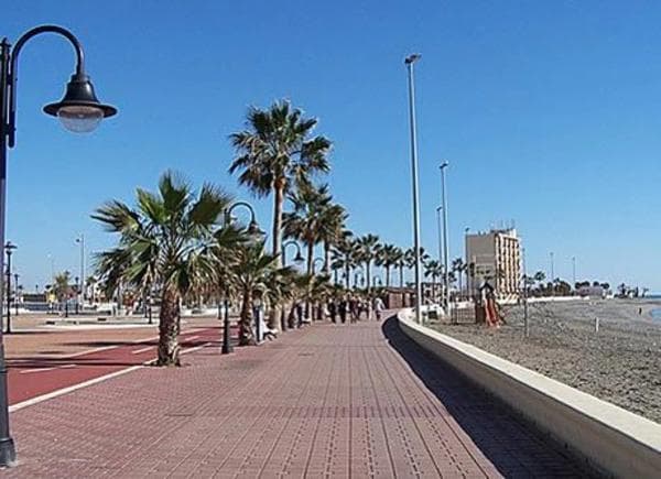 Terreno en calle la Voz de Almería, 16 thumbnail 1
