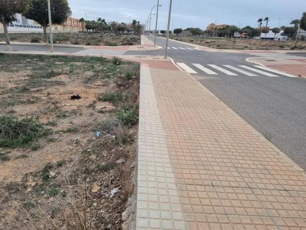 Terreno en Barrio Santo Domingo thumbnail 1