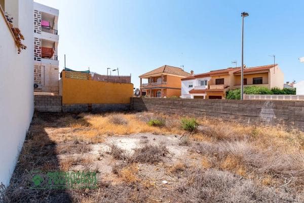 Terreno en calle Amapola thumbnail 2