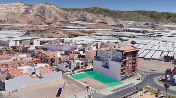 Terreno en bulevar Ciudad de Vícar thumbnail 2